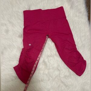 ALL 3| Bundle of Lululemon Crop Tights | Size 8